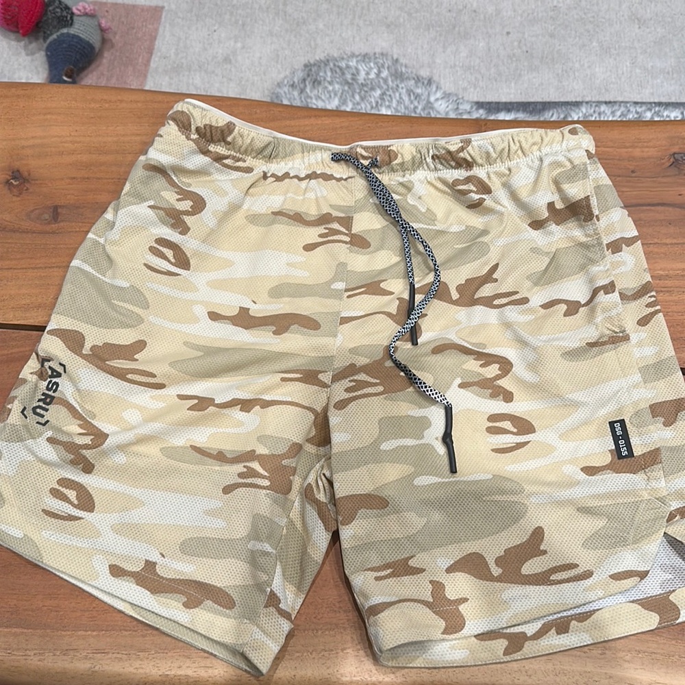 ASRV desert camo large training shorts with white liner